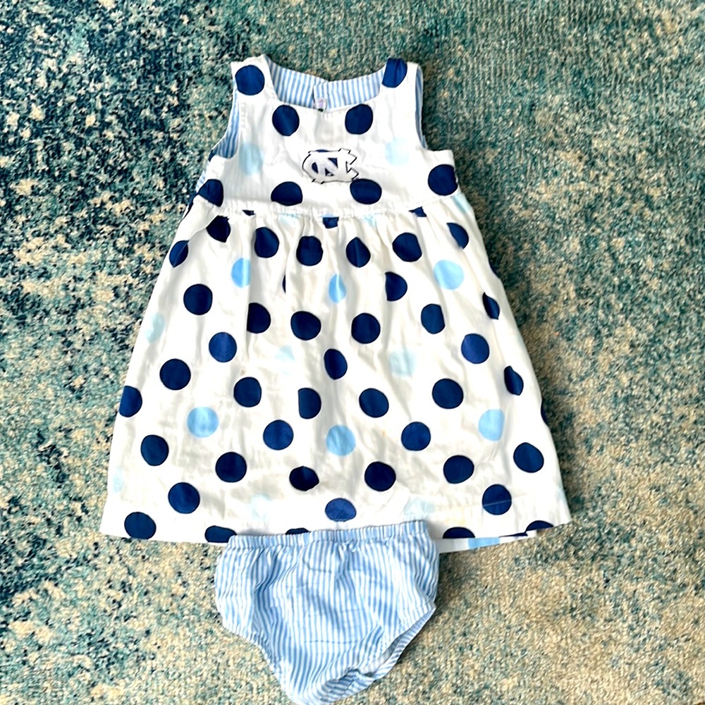 Toddler girls UNC dress size 4T